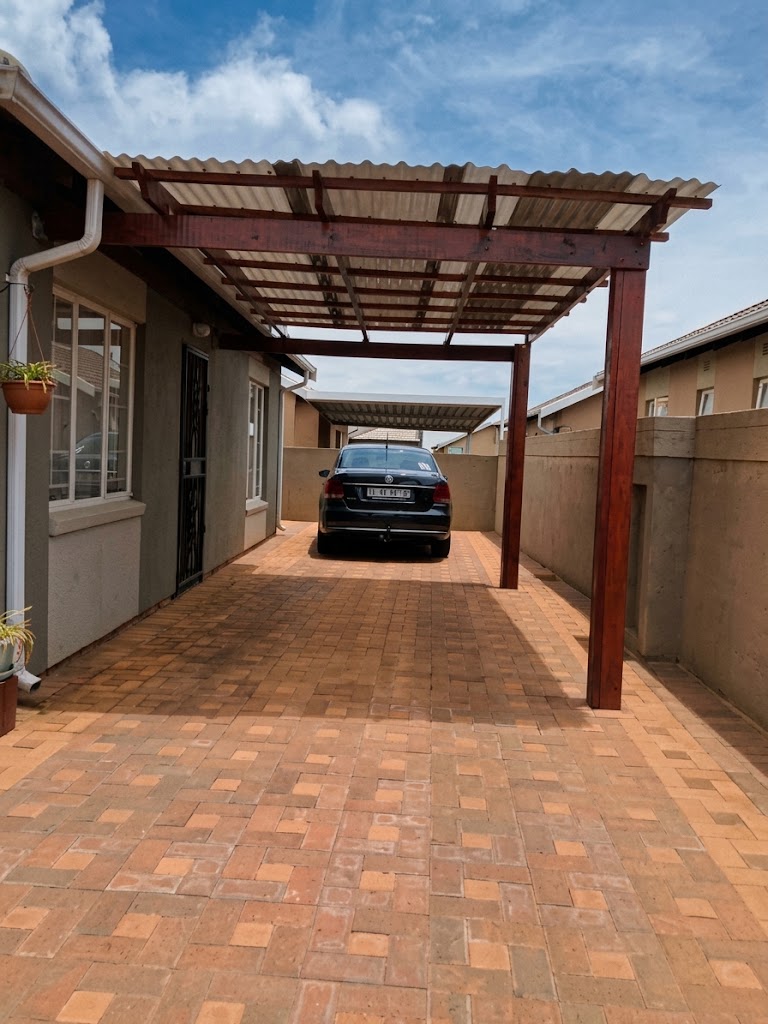 Pergola Shades project 14 by Hot Mix Holdings